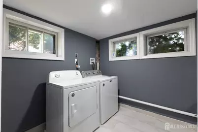 18 Cypress Street, Carteret, NJ 07008 - Photo 26
