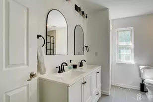 [Address not provided], New Brunswick, NJ 08901 - Photo 18