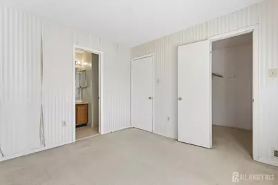 265 Hampshire Drive, Plainsboro Township, NJ 08536 - Photo 16