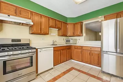 265 Hampshire Drive, Plainsboro Township, NJ 08536 - Photo 8