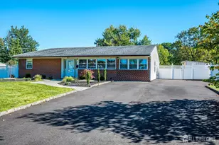 30 Constable Rd, South Brunswick Township, NJ 08824 - Photo 2