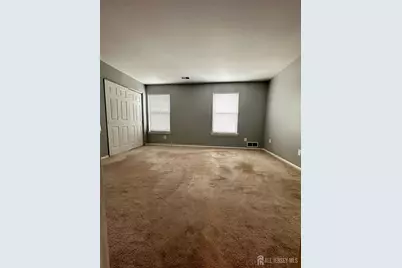 701 Woodbridge Commons Way, Iselin, NJ 08830 - Photo 14