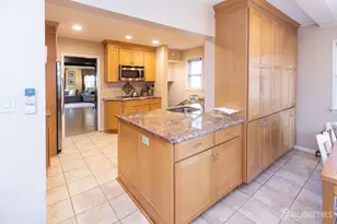 15 N 6th Ave N, Highland Park, NJ 08904 - Photo 8