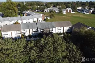 11-Q Quincy Circle, South Brunswick Township, NJ 08810 - Photo 70