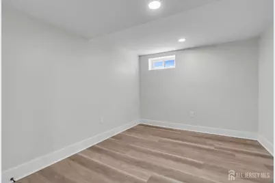 30 Pine Tree Drive, Colonia, NJ 07067 - Photo 28