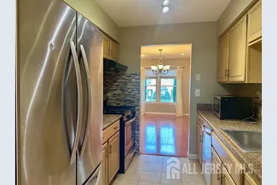 7 Heritage Square, Sayreville, NJ 08872 - Photo 10