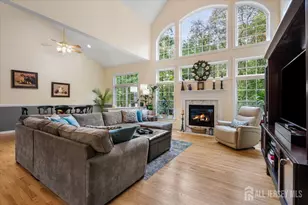 11 Vanderbilt Ct, Old Bridge Township, NJ 08857 - Photo 2