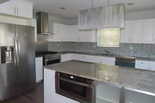 107 Amy Dr, North Brunswick Township, NJ 08902 - Photo 26