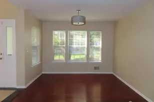 107 Amy Dr, North Brunswick Township, NJ 08902 - Photo 4