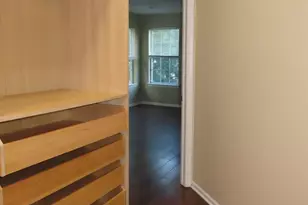 107 Amy Dr, North Brunswick Township, NJ 08902 - Photo 18