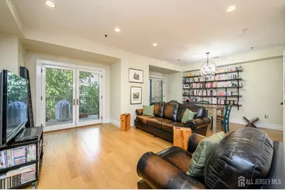 610 Madison Street #2, Hoboken, NJ 07030 - Photo 6