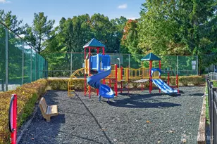 203 Cypress Ln, East Brunswick Township, NJ 08816 - Photo 24