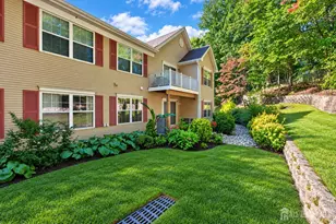 203 Cypress Ln, East Brunswick Township, NJ 08816 - Photo 22