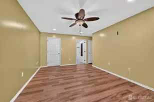 203 Cypress Ln, East Brunswick Township, NJ 08816 - Photo 14