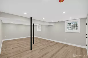 [Address not provided], Iselin, NJ 08830 - Photo 26