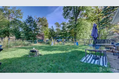 80 N Hill Road N, Colonia, NJ 07067 - Photo 28