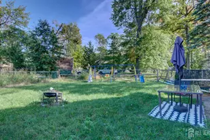 80 N Hill Road N, Colonia, NJ 07067 - Photo 28