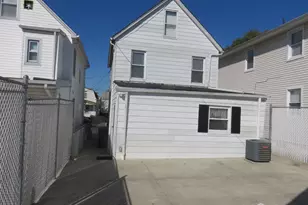 652 Cornell St, Perth Amboy, NJ 08861 - Photo 10