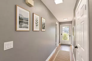 10 Snowflake Ln, Edison, NJ 08820 - Photo 22