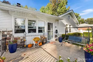 32 E Hegel Ave, Colonia, NJ 07067 - Photo 4