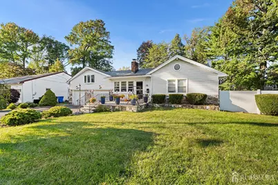 32 E Hegel Avenue, Colonia, NJ 07067 - Photo 2