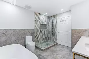 6 Whitewood Rd, Edison, NJ 08820 - Photo 18