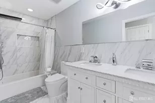 6 Whitewood Rd, Edison, NJ 08820 - Photo 22