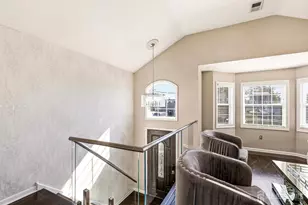 459 Mitchell Pl, Perth Amboy, NJ 08861 - Photo 4