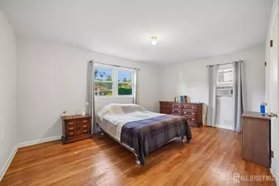 747 3rd Street, Dunellen, NJ 08812 - Photo 14