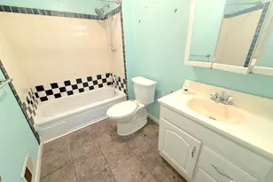 16 Quail Run Rd, Jamesburg, NJ 08831 - Photo 16
