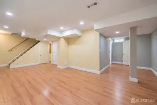 32 Smith St, Metuchen, NJ 08840 - Photo 22