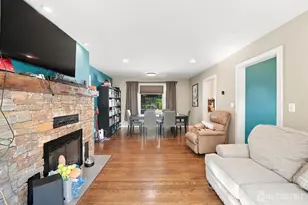 51 Herbert Dr, East Brunswick Township, NJ 08816 - Photo 22