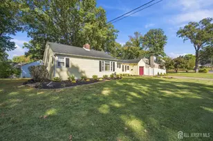 51 Herbert Dr, East Brunswick Township, NJ 08816 - Photo 8