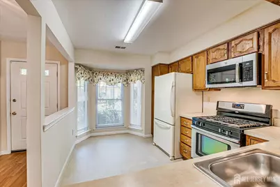 1801 Timber Oaks Road, Edison, NJ 08820 - Photo 14