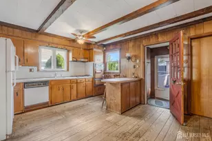 205 Green St, Woodbridge Township, NJ 07095 - Photo 16