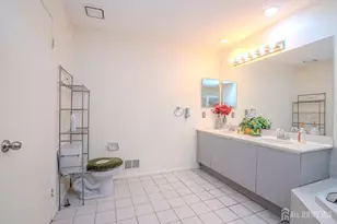 375 Draco Rd, Piscataway Township, NJ 08854 - Photo 34