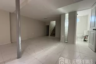 234 Oak Dr, Middlesex, NJ 08846 - Photo 20
