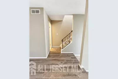 60 Pheasant Run, Edison, NJ 08820 - Photo 10
