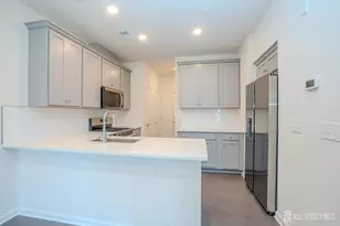 121 Jessie Pl, New Brunswick, NJ 08901 - Photo 8