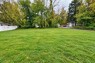 66 Snowhill St, Spotswood, NJ 08884 - Photo 16