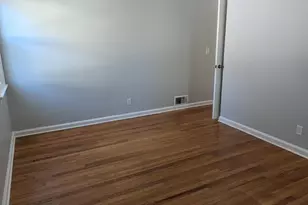 305 E St, Middlesex, NJ 08846 - Photo 14
