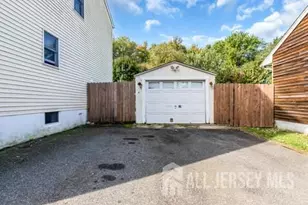 652 Brookside Dr, Middletown, NJ 07718 - Photo 46