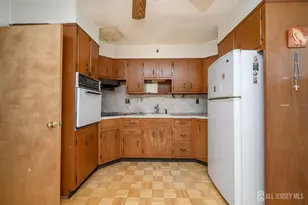 2293 John F. Kennedy Blvd, Jersey City, NJ 07304 - Photo 14