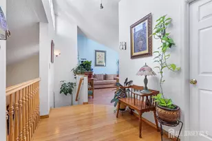 194 Starlight Ct, Old Bridge Township, NJ 08857 - Photo 18