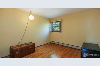 12 Nightingale Street, Edison, NJ 08820 - Photo 28