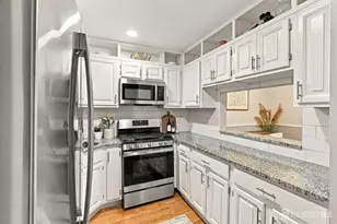 90 Morgan Pl, East Brunswick Township, NJ 08816 - Photo 6