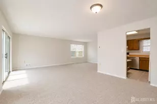 29 Lindsey Cir, Old Bridge Township, NJ 08857 - Photo 8