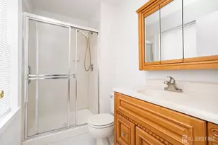 29 Lindsey Cir, Old Bridge Township, NJ 08857 - Photo 16