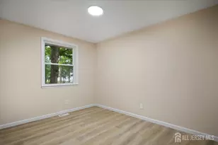 470 E Taunton Ave E, Berlin Bor, NJ 08091 - Photo 12