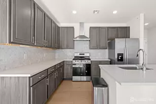 644 Lorhan Dr, Piscataway Township, NJ 08854 - Photo 1
